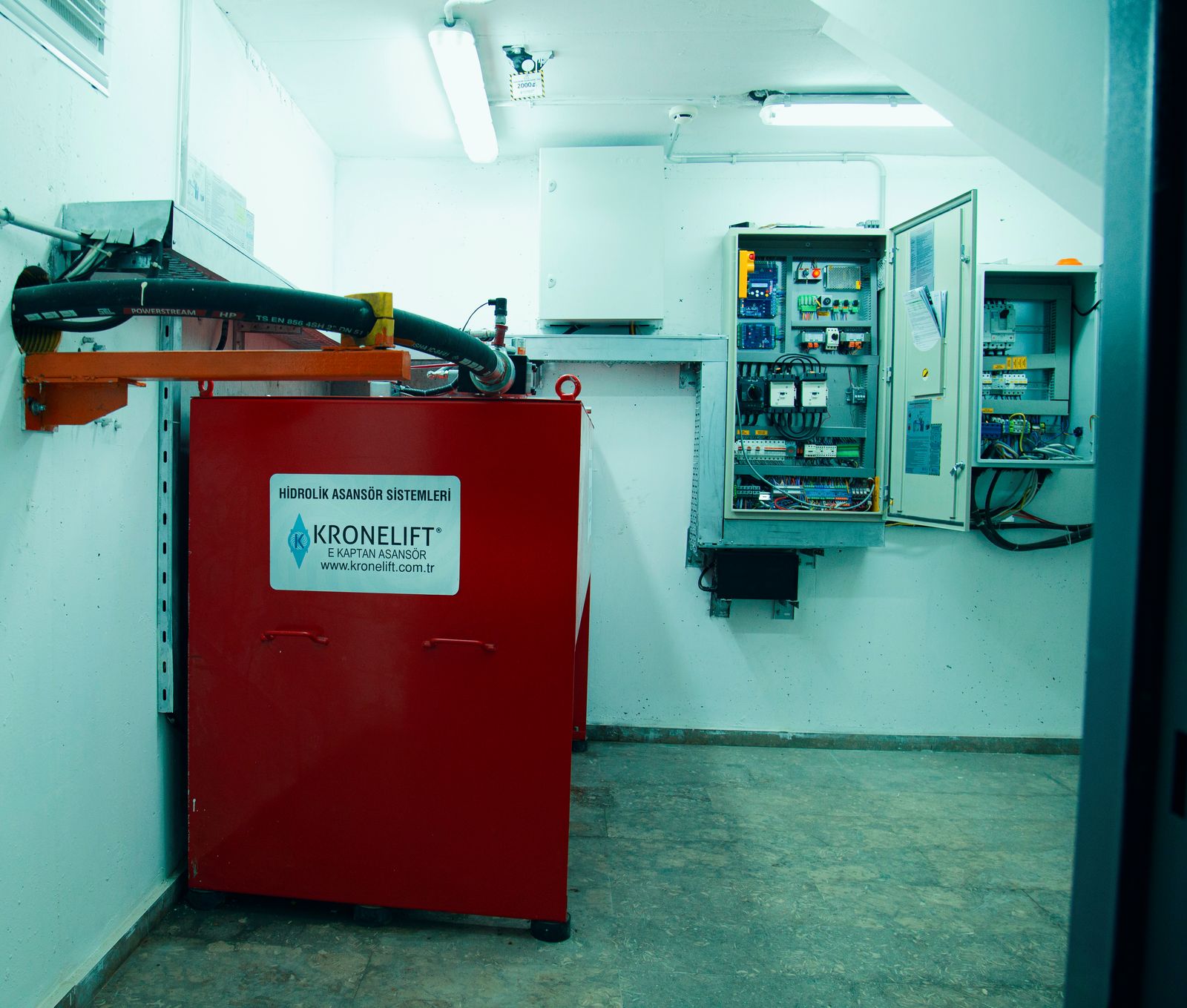 KRN Hydraulic Elevator Systems