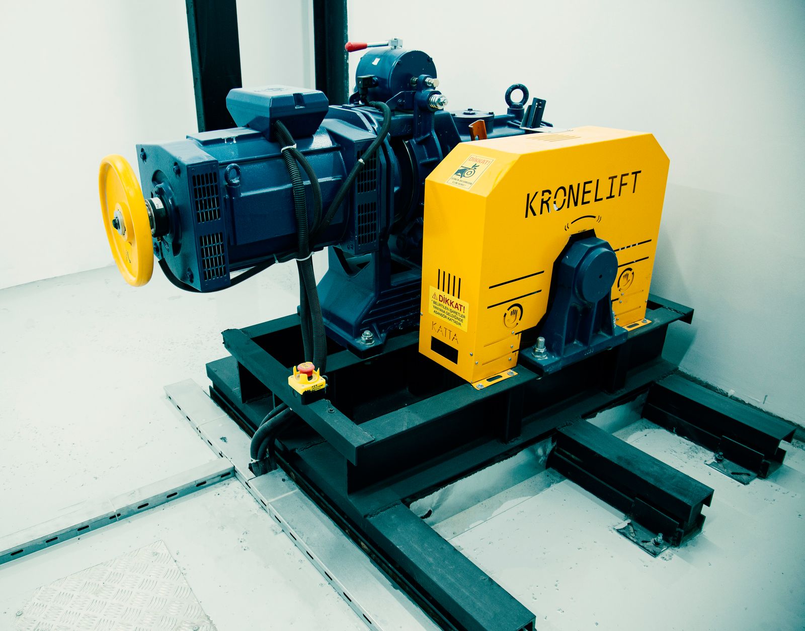 KRN Machine Room Elevator Systems (MR)
